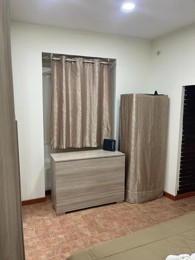 Dimora Della Sanita' Villa Napoli Bagian luar foto